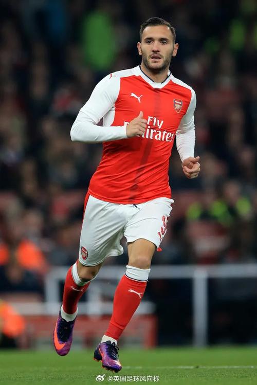 残忍！特雷杨被交易时坐在替补席 随后被叫回更衣室