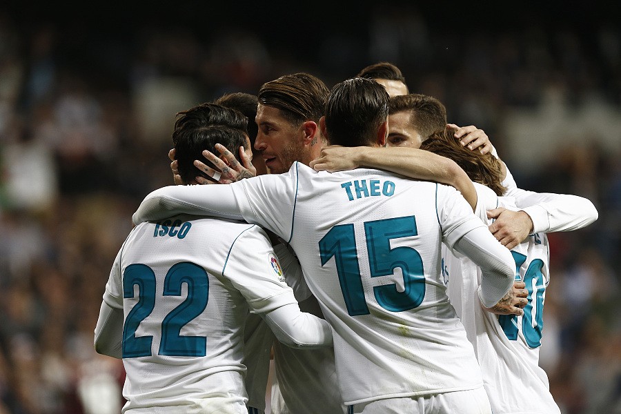 拉菲尼亚突破造点 亲自主罚稳稳命中